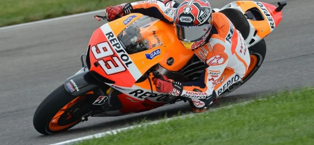 MotoGP, Indianapolis: Marquez e Bradl velocissimi nelle FP3, Rossi 7°