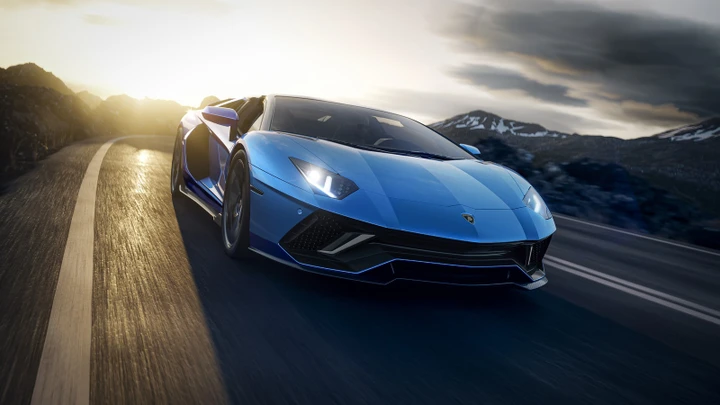 Lamborghini Aventador: il video spia dell'erede ibrida