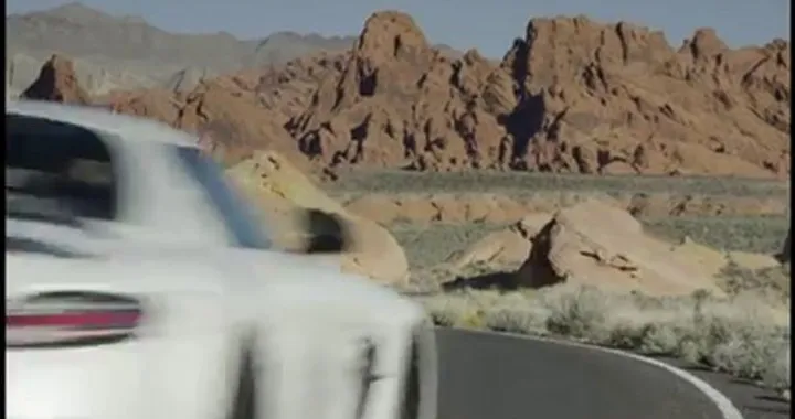 Mercedes SLS AMG Black Series: la supercar in video