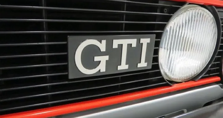 Golf GTI: 150 foto e 5 video