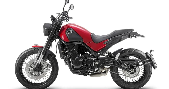 Benelli Leoncino 500 Trail 2017