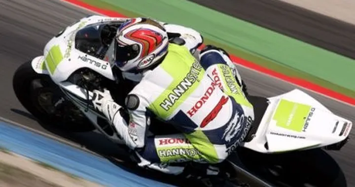 Toseland in MotoGP su una Ducati?