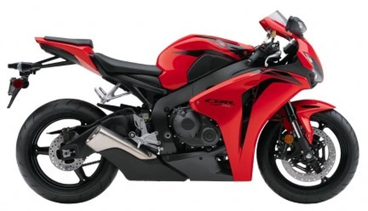Anteprima mondiale: Honda CBR1000RR 2008