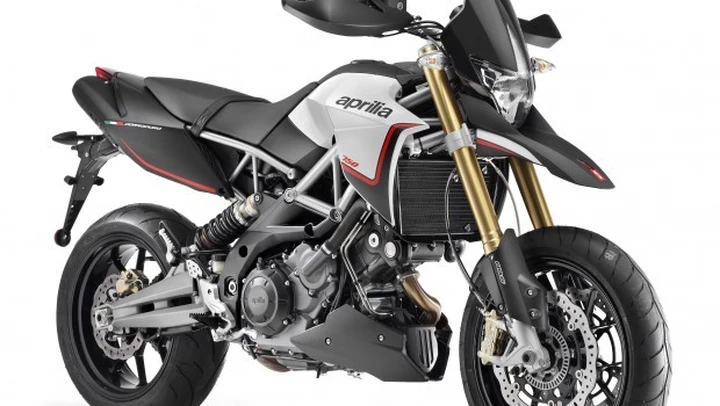 Gruppo Piaggio: le promozioni di maggio Aprilia e Guzzi