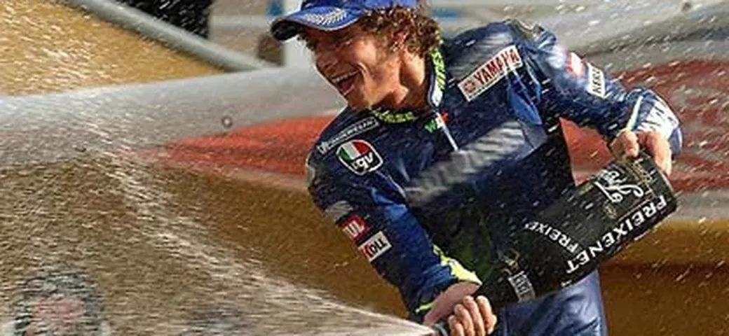 Nastro Azzurro a tiratura limitata per Valentino Rossi