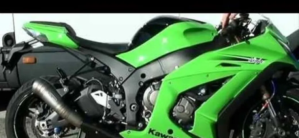 Terminale LeoVince SBK GPPRO EVO II per Kawasaki Ninja ZX-10R 2011