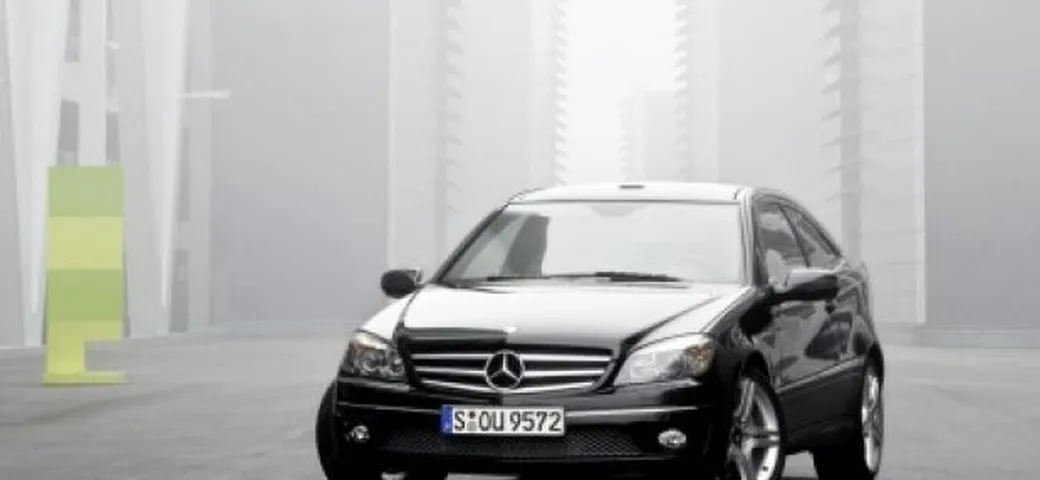 Su strada con la Mercedes CLC 180 Kompressor Sport