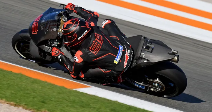 Shark Race-R Pro GP: il primo casco omologato FIM Racing