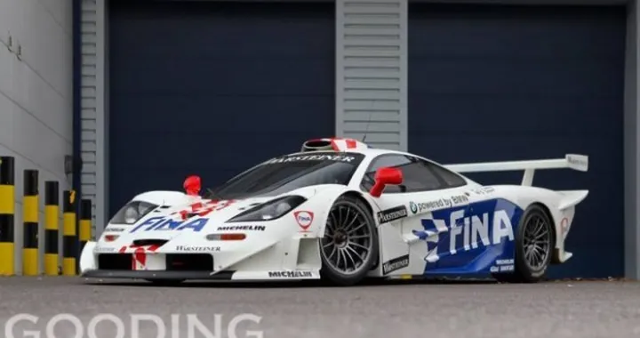 McLaren: va all'asta una F1 GTR del 1997!