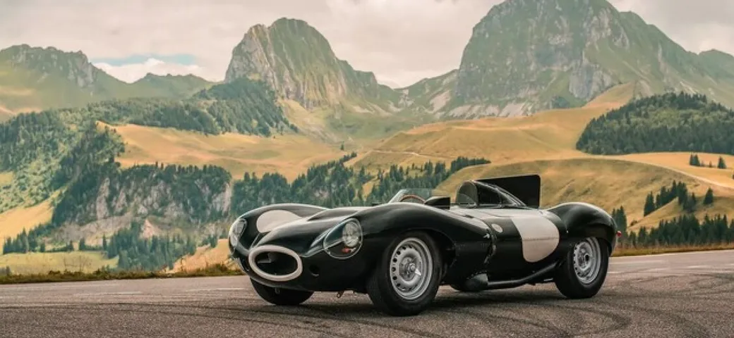 Jaguar D-Type 1957: la leggenda nascosta appare in un'asta