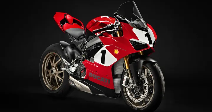 Ducati: una Panigale V4 25° Anniversario 916 all'asta in memoria di Carlin Dunne