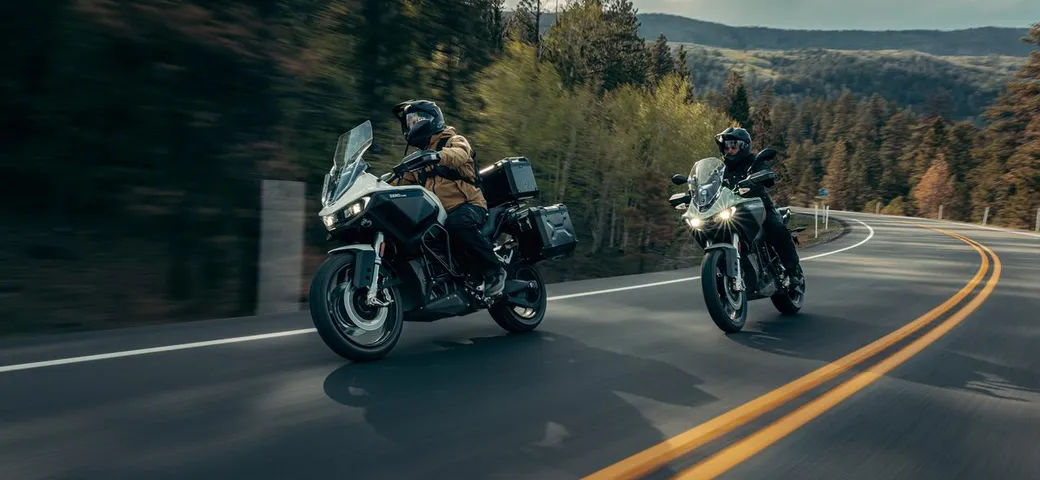 Zero Motorcycles: le sue moto elettriche permettono di vivere appieno l’autunno