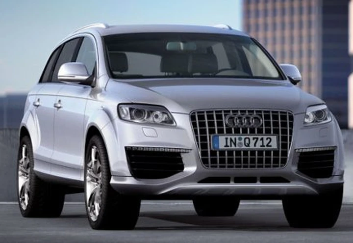 Audi Q7 6.0 V12 TDI al Salone di Parigi!