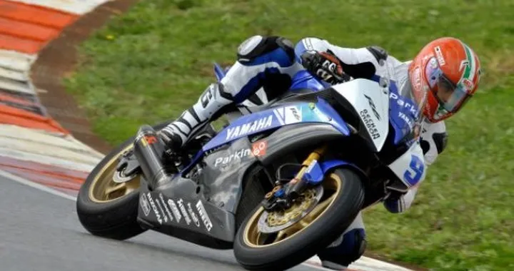 Supersport: Scassa, "R6 potentissima e veloce"