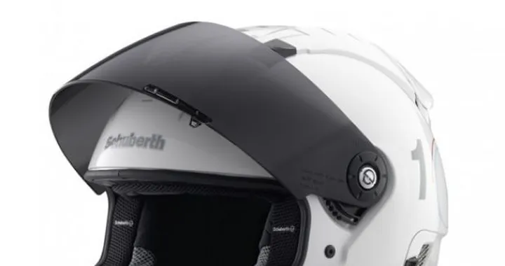 Novità 2011: Gallery Schuberth SR1