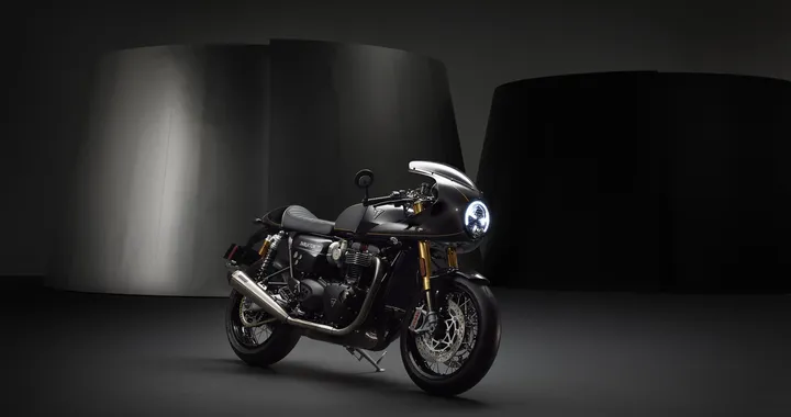 Triumph: il progetto TFC parte con Thruxton e Rocket III