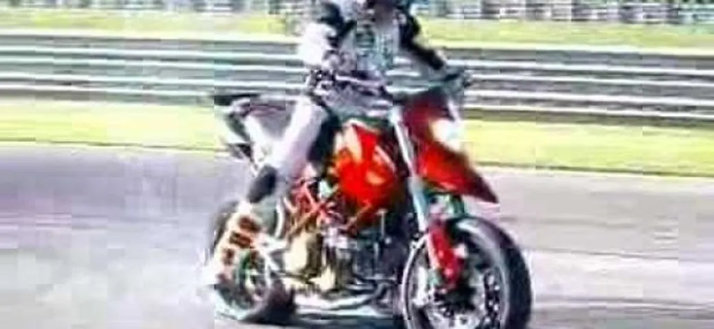 Emilio Zamora stuntman spagnolo