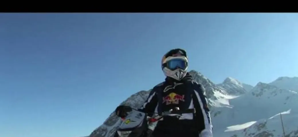 BMW G450X Snowcat: sulla neve con Chris Pfeiffer
