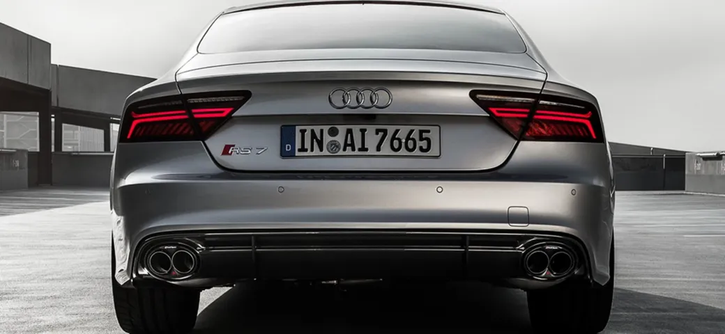 Audi RS6 e RS7 arrivano a 615 cavalli con i nuovi scarichi Audi Sport by Akrapovic
