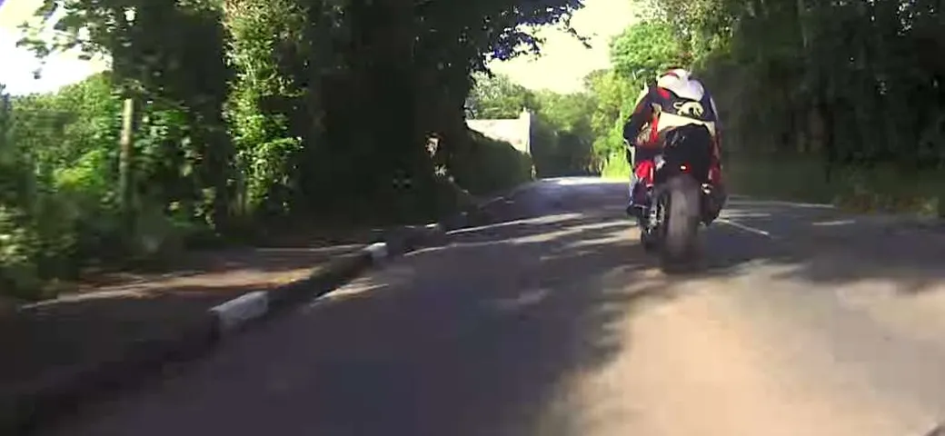 TT 2017: Josh Brookes sulla Norton SG6 [Video]