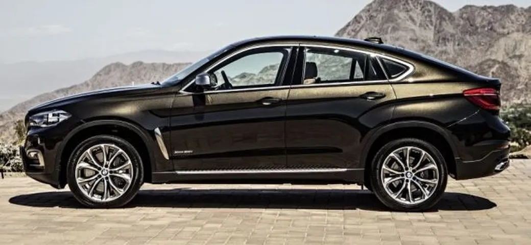 BMW X6: le immagini e le informazioni