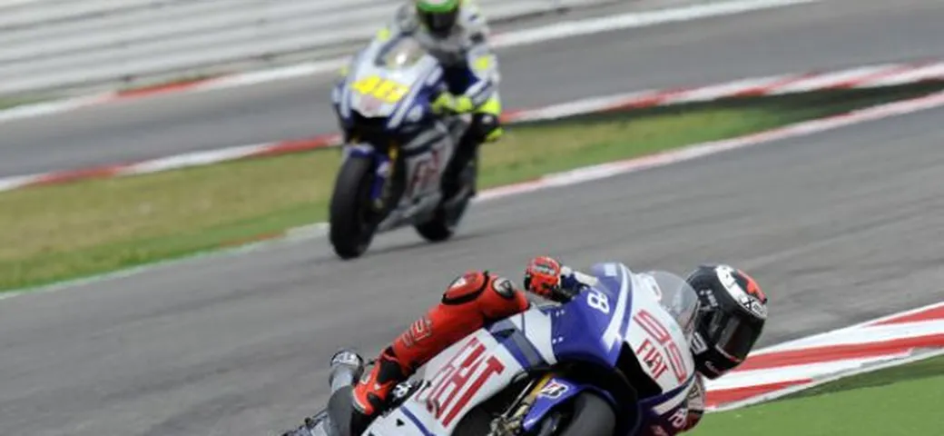 MotoGP: Doppio podio (Lorenzo secondo e Rossi terzo) per il Fiat Yamaha Team a Misano
