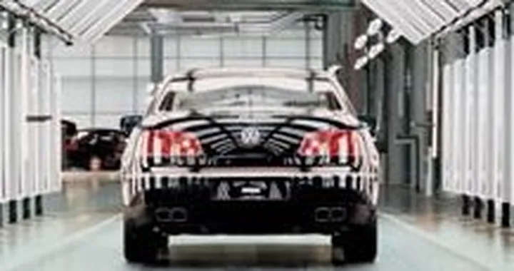 Volkswagen - una seconda chance per Touareg e Phaeton