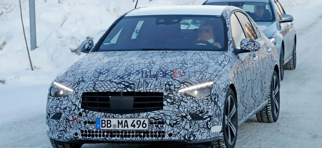 Mercedes-Benz Classe C: le foto spia