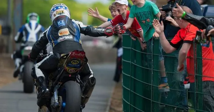 La morte di Paul Shoesmith e il caro prezzo del Tourist Trophy