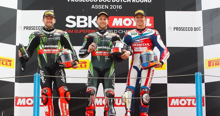 SBK Assen 2016: doppietta Rea in Gara-2 su Sykes e VdMark, Savadori ottimo 4°