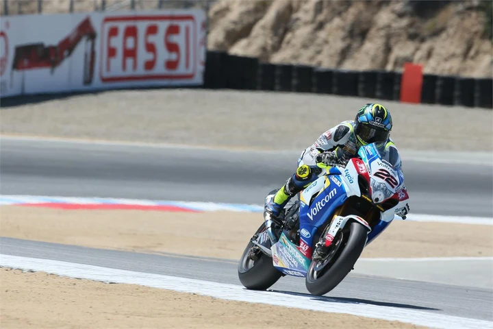 SBK Sepang 2015: Lowes, 