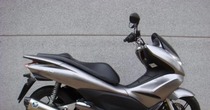 Silenziatore Ixil SC4R Evolution Scooter 4T per Honda PCX 125