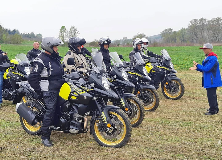 Suzuki V-Strom Academy 2019, è boom di adesioni