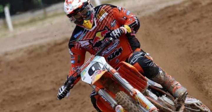 Motocross: serio infortunio al polso per Ken De Dycker