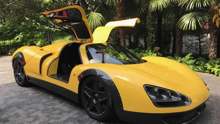 OnlyOne P8: in vendita la supercar da 2,5 milioni di euro