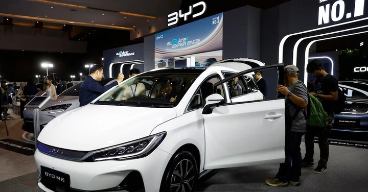 BYD vuole rompere il mercato con prezzi al ribasso: tagli fino al 34%