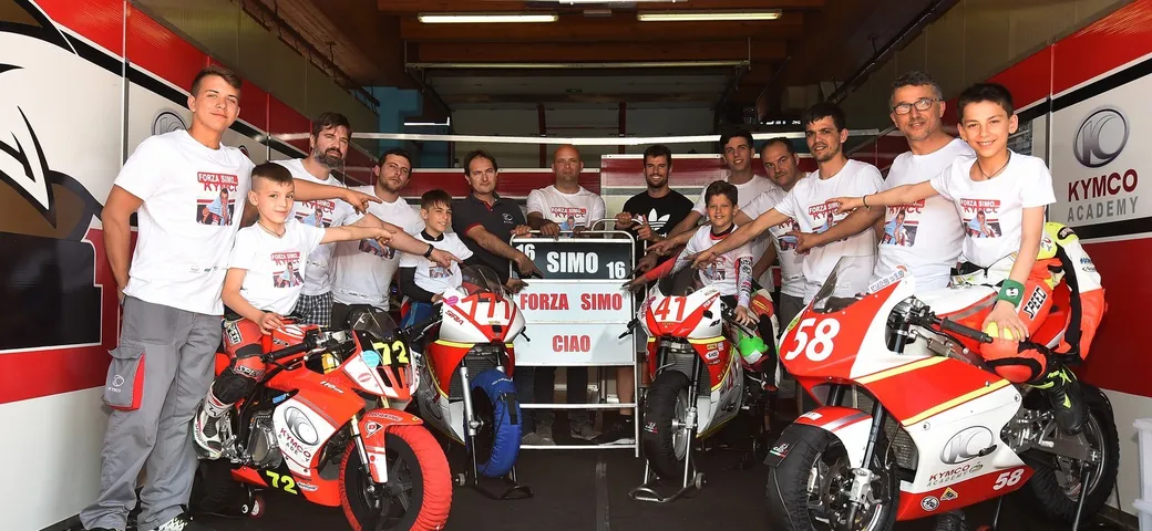 Kymco Academy 2017