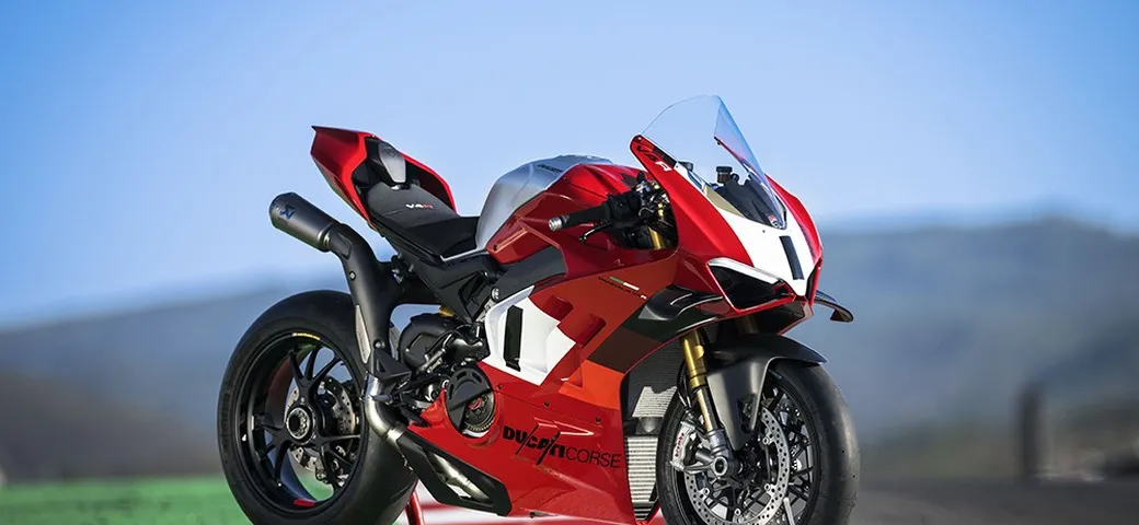 Ducati svela la nuova Panigale V4 R