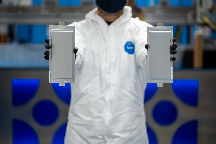 Ford e BMW investono sulle batterie allo stato solido