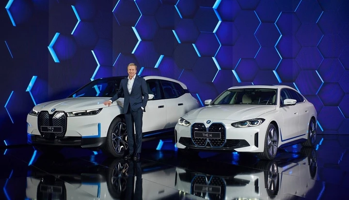 BMW: nel 2025 avrà 13 modelli elettrici