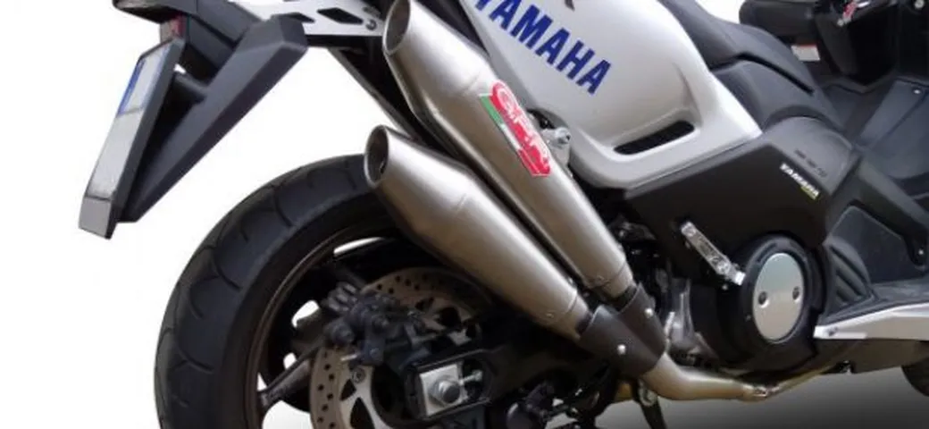 G.P.R.: scarico doppio Powercross per Yamaha Tmax 530