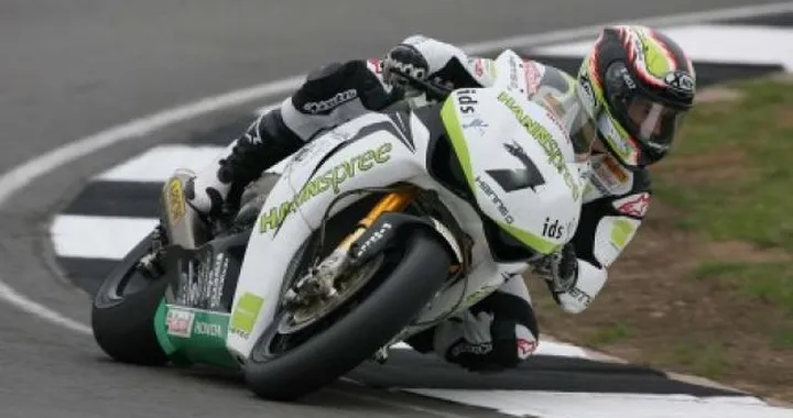 WSBK: Test di Imola in Live Timing - Carlos Checa il più veloce della prima sessione