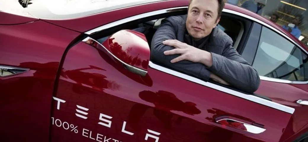Tesla: polemiche per l'apertura del nuovo showroom in Cina