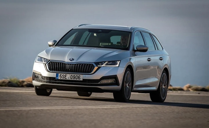 Skoda Octavia 2.0 TDI Evo DSG 4x4: prezzi e dotazioni