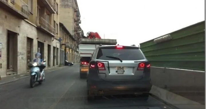 Foto spia Fiat Freemont a Torino