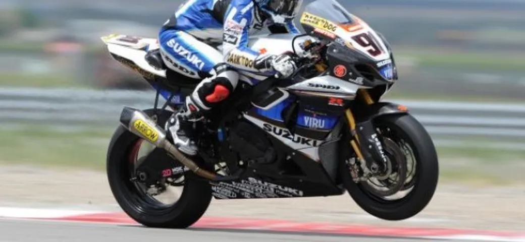 WSBK a Miller: Leon Haslam in seconda fila, 