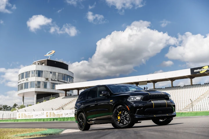 Dodge Durango SRT 392 AlcHEMI: versione tagliente del SUV col 6.4 V8