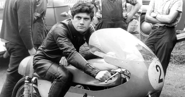 Motomondiale, da “delfino” a number one. L’esempio di Agostini. E Biaggi, Rossi, Stoner?