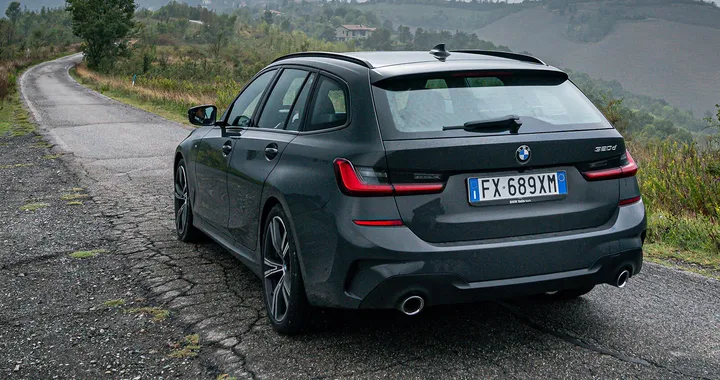 BMW Serie 3 Touring 2020, al volante della sesta generazione (VIDEO)