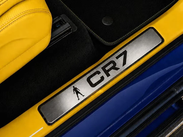 Cristiano Ronaldo acquista il Mercedes G63 Cabriolet più caro di sempre